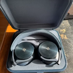 Bang & Olufsen Beoplay H95 Headphones